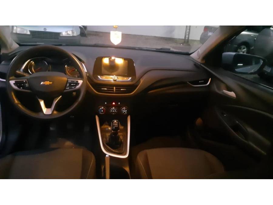 CHEVROLET - ONIX - 2020/2020 - Prata - R$ 64.900,00