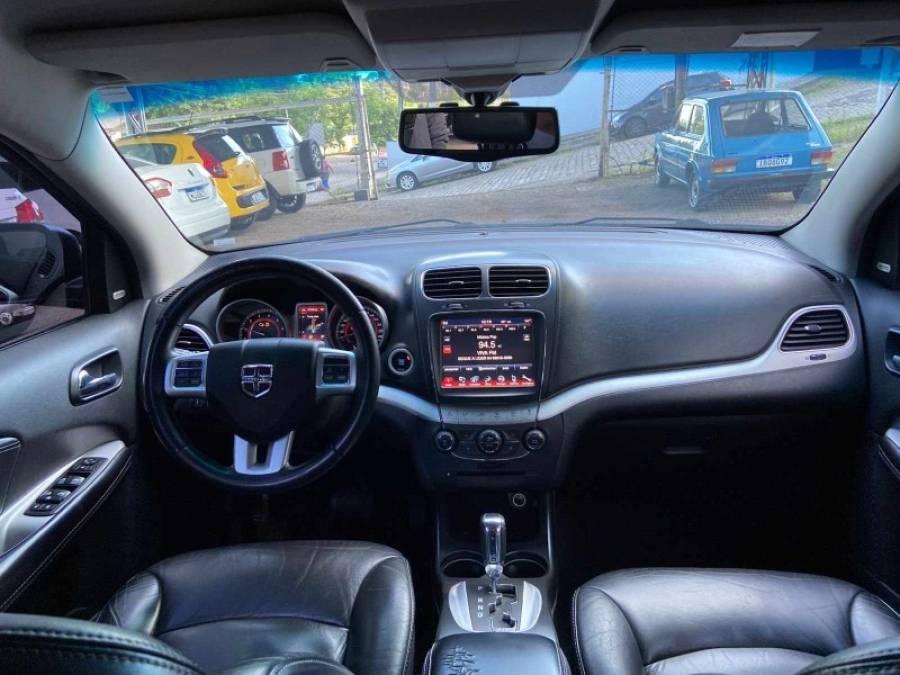 CHEVROLET - ONIX - 2014/2015 - Cinza - R$ 57.900,00