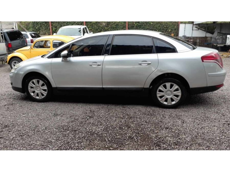 CITROËN - C4 - 2010/2011 - Prata - R$ 25.900,00