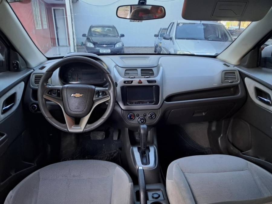 CHEVROLET - COBALT - 2013/2014 - Prata - R$ 44.900,00