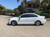 VOLKSWAGEN - JETTA - 2013/2013 - Branca - R$ 61.900,00