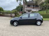 RENAULT - SANDERO - 2013/2013 - Preta - R$ 36.900,00