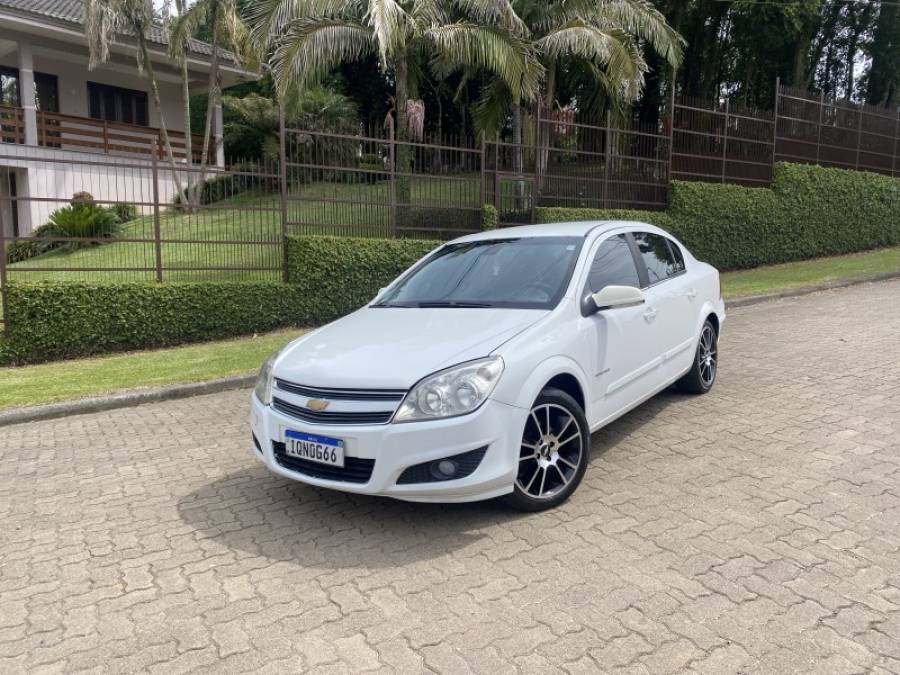 CHEVROLET - VECTRA - 2009/2010 - Branca - R$ 39.900,00