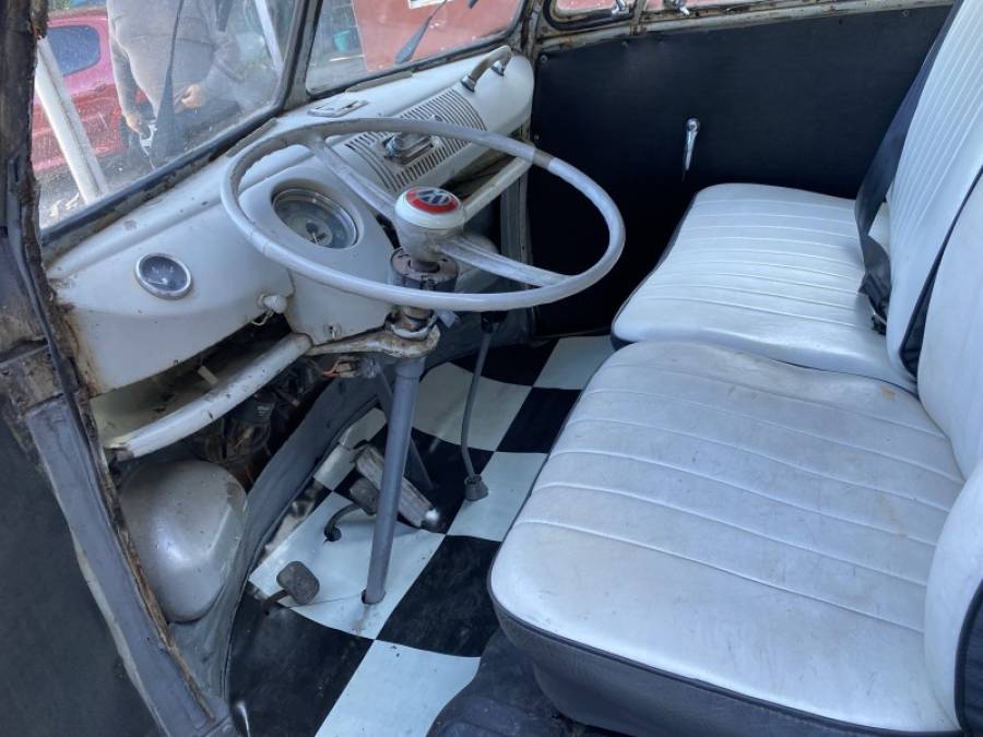 VOLKSWAGEN - KOMBI - 1962/1962 - Cinza - R$ 35.900,00