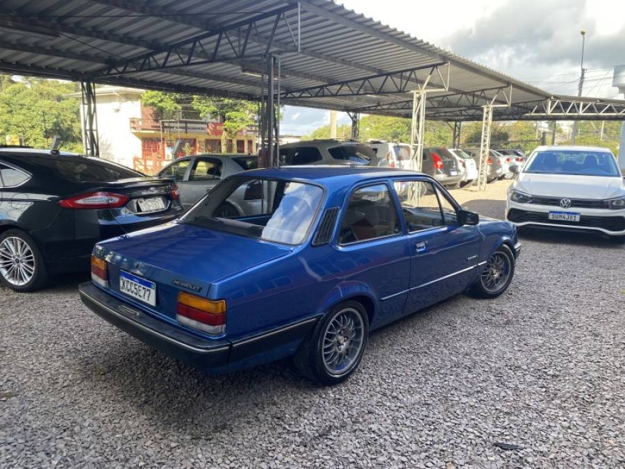 CHEVROLET - CHEVETTE - 1993/1993 - Azul - R$ 58.900,00