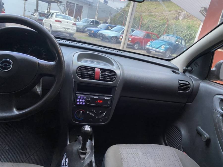 CHEVROLET - MONTANA - 2008/2008 - Prata - R$ 29.900,00