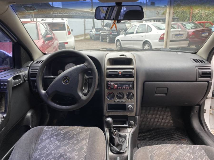 CHEVROLET - ASTRA - 2001/2001 - Branca - R$ 19.900,00