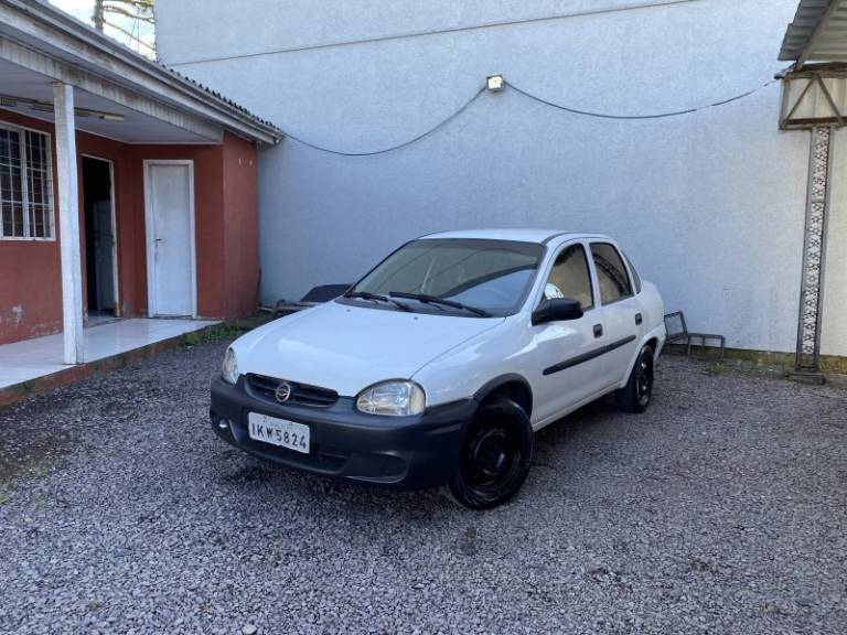CHEVROLET - CORSA - 2002/2003 - Branca - R$ 16.900,00