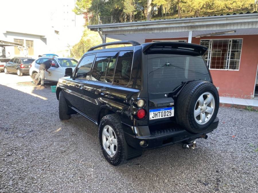 MITSUBISHI - PAJERO TR4 - 2007/2008 - Preta - R$ 46.900,00