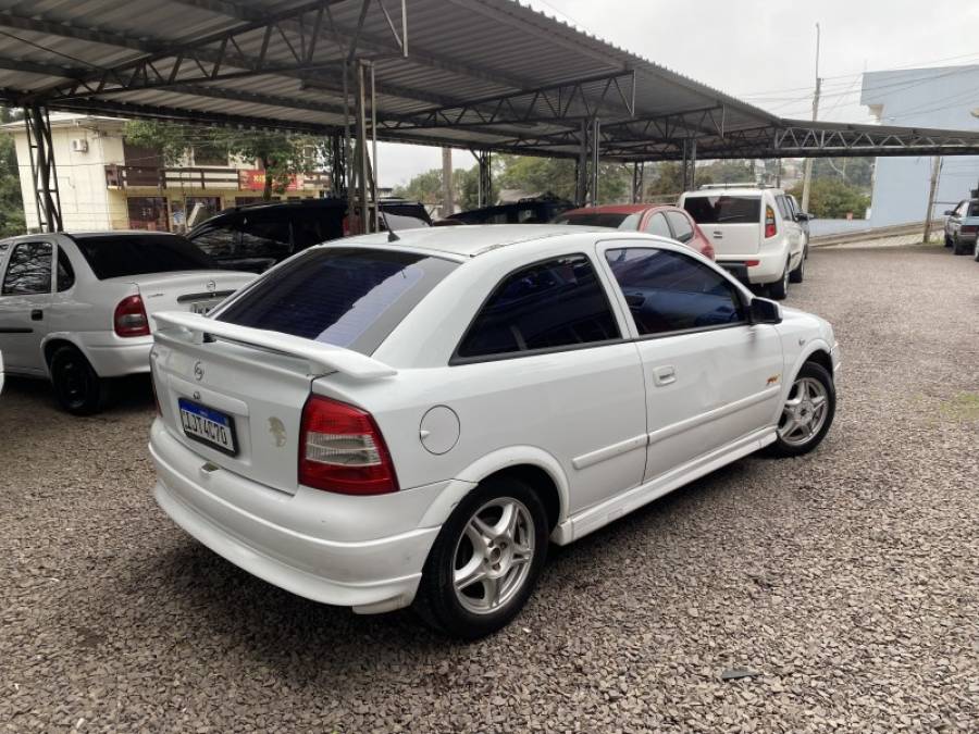 CHEVROLET - ASTRA - 2001/2001 - Branca - R$ 19.900,00